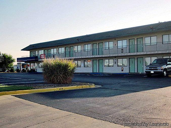 Super 7 Inn Joplin Exterior photo